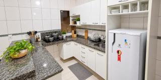 CASA - 3 quartos com ar - 2 banheiros - garagem para 2 carros - 5