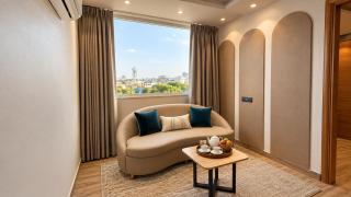 IP Pavilion By Qotel with Luxury Restaurant Near Mansarovar Metro - 1