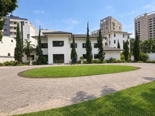 Faden House - 4