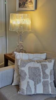 Large & Charming Country Lodge by Malahide Castle - 7