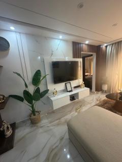 Royal Residence 6 - 1