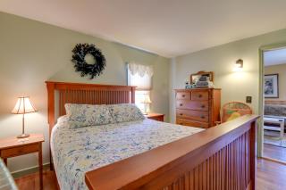 Private Beach Access! Lake Champlain Cabin - 3