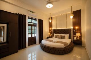 Yarl Crown Residence - 7