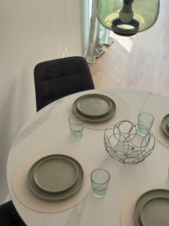 Modern 1BRapartment Pool & Prime Paphos Location - 9