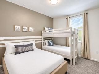 Dazzling Thematic 2BR with 2 Clubhouses - 6