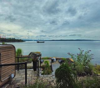Oceanfront Getaway with Luxury Sauna and Paddleboards - 8