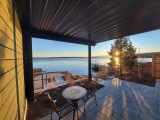 Oceanfront Getaway with Luxury Sauna and Paddleboards - 7