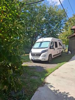 Camper Garden Motorhome Parking Bucharest - 1