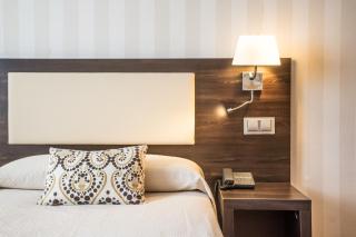 Hospedium Hotel Triana - 1