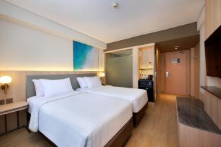 Harper Kuta Hotel by ASTON - 5