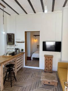 Charming Jaffa loft with beautiful garden - 6