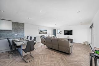 Sea Views Luxury Apartment Free Parking - Coast Ap - 6