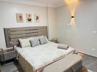 Luxurious 2 bedrooms apartment in Madinaty B11 - 7