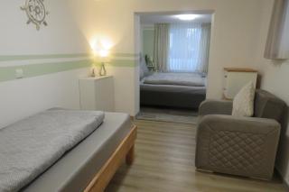 Große Ferienwohnung mit Terrassenzugang - 4