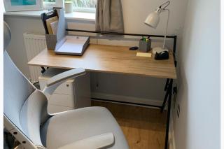 House with Garden & Parking - Sleeps 4 - 5