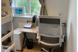 House with Garden & Parking - Sleeps 4 - 6