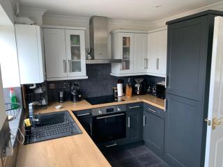 House with Garden & Parking - Sleeps 4 - 3
