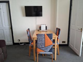 Cosy Cottage Retreat in Huddersfield - 3