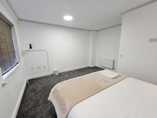 House in West Yorkshire - Sleeps 10 - 5