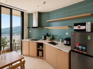 Paramount Premium Seafront Residence by TB - 5