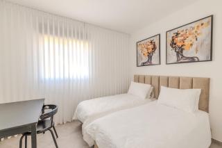 Wonderful 4BDR in the center BY MadrigalRentals - 4
