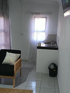 Kele Guesthouse - 9