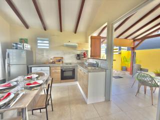 Bungalow Alpinia - Calme & Proche de Tout - 7