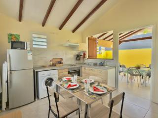 Bungalow Alpinia - Calme & Proche de Tout - 0
