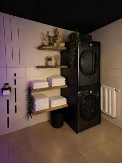 Buddha Lounge 40 - Private Pool & Sauna Retreat Kassel - 1