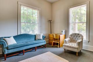 Walk to Decatur Square! Spacious Home w/ Porch - 3
