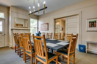 'Agnes Arbor' Walkable Group Getaway in Decatur! - 1