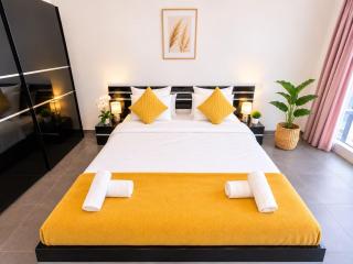 Luxury Penthouse in Luxembourg with 2 bedrooms, terrace and parking - 2