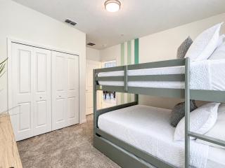 Fantastic 2BR Condo with Console & Waterpark - 6