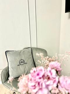 Central Family Boutique Apartments 4 - Lviv - 2