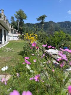 Oasis Hotel Shogran - 3