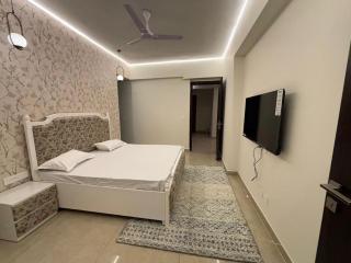 The Velmora sky penthouse by luxury stays - 5