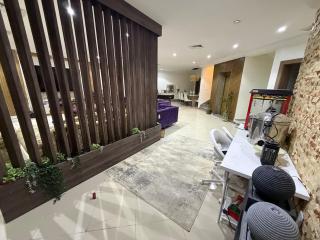 3-story chalet, fully furnished, 5 master bedrooms, large living room, swimming pool - 6