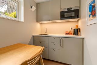 Peaceful studio apartment by the fjord - 8