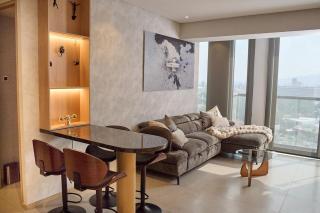 Apartment for 6 people with a pool, gym, coworking space, and parking - 9
