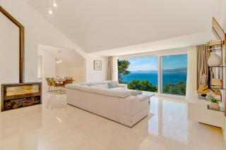 Villa Joy - 40 m2 heated pool, 35 000 m2 of land - 1