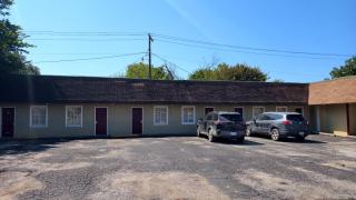 La-Ze L Motel Cushing OK - 5