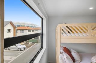 Stylish 3BR Ensuite, CBD, Car Park, Stadium Nearby - 3