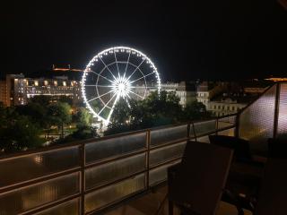 Unique view of the Basilica and the Ferris Wheel in Budapest - 2