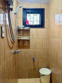 Johnny's Crib - 3