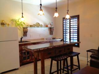 Pinnacle Apt Close to The Best Mall and Trails - 2