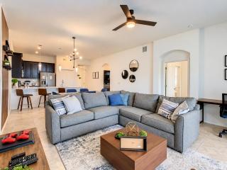 Cozy Thematic 2BR with Console & Private Game Room - 8