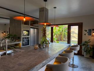 Casa Luxo Villa Pantai - 6