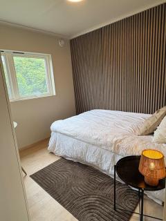 Newly Renovated 4BR - Free Parking - Stavanger - 1