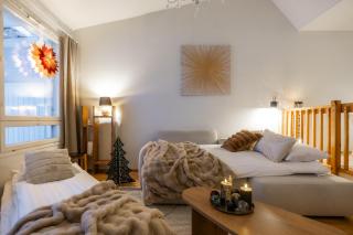 White Elegant Suite by the River - 3
