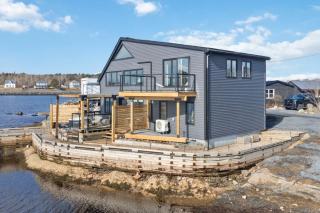 Book 2 homes together Ocean Views Sleeps 8 - 8